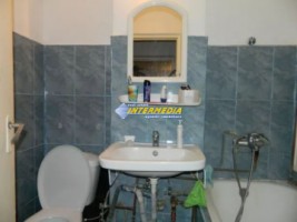 apartament-2-camere-de-vanzare-cetate-etaj-2-4